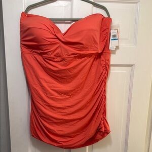 Jantzen coral strapless or straps included swimsuit